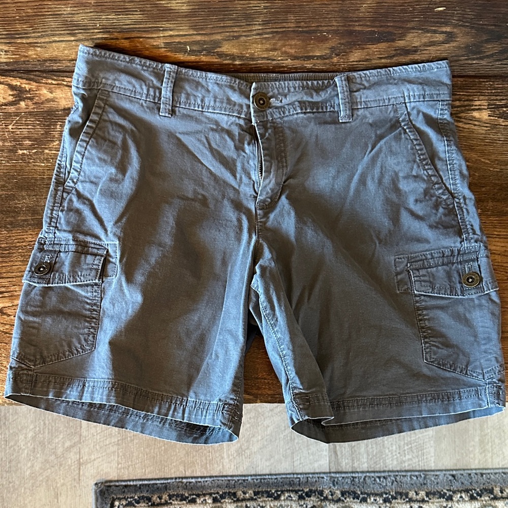 Eddie Bauer Women's Gray Cargo Shorts